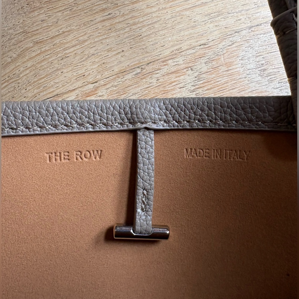 The Row Park Small Leather Tote Bag - Picture 7 of 11